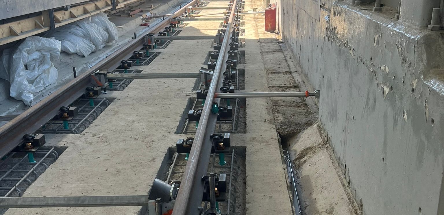 Top-Down Slab Track Construction in Edmonton & Toronto - Rhomberg Sersa ...