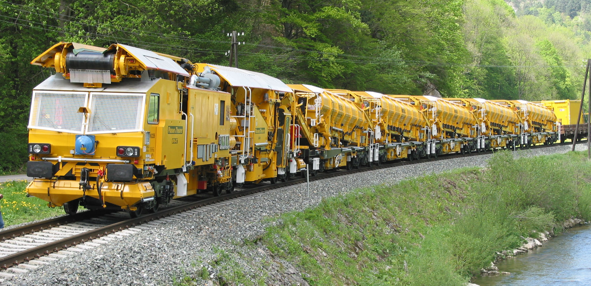 Ballast Renewal Train 1