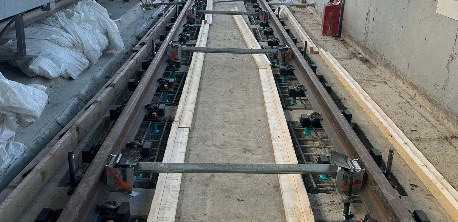 Top-Down Slab Track Construction in Edmonton & Toronto - Rhomberg Sersa ...