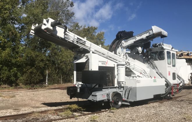 Ballast-Maintenance-Service-Kershaw42-model-switch-spot-undercutter